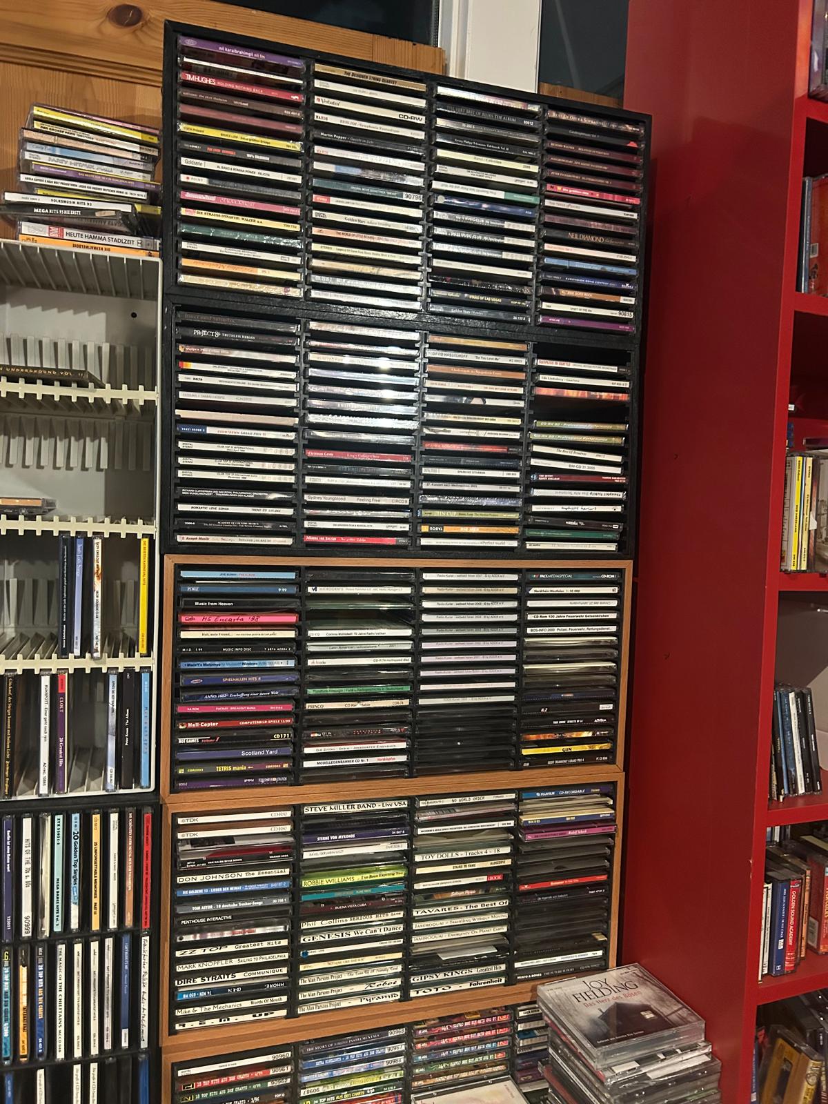 CD-Regale in der 1€-Halle